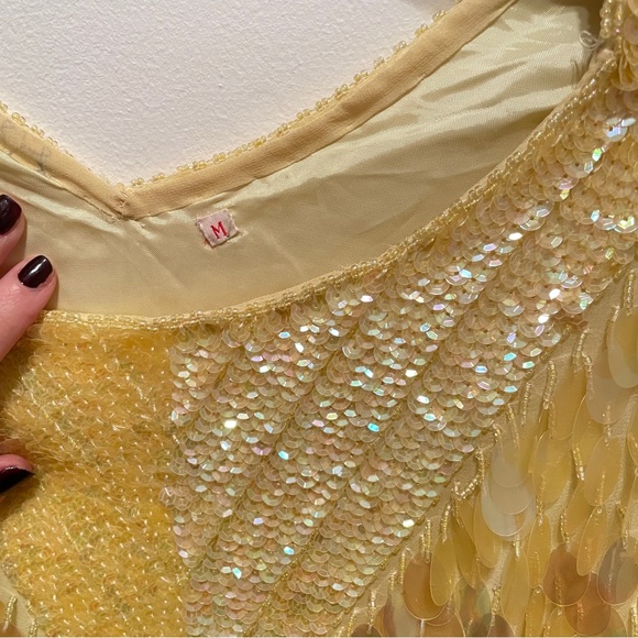 Vintage Yellow silk sequin top - Picture 5 of 5